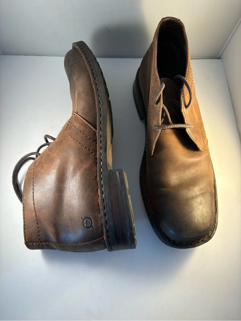 Born Harrison Mens Size 9.5 Brown Leather Lace Up Ankle Chukka Boots Shoes‎